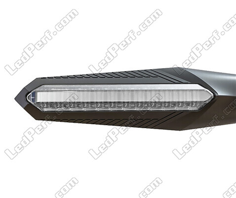 Vista delantera de los intermitentes LED dinámicos con luces diurnas para Aprilia RS 125 Tuono